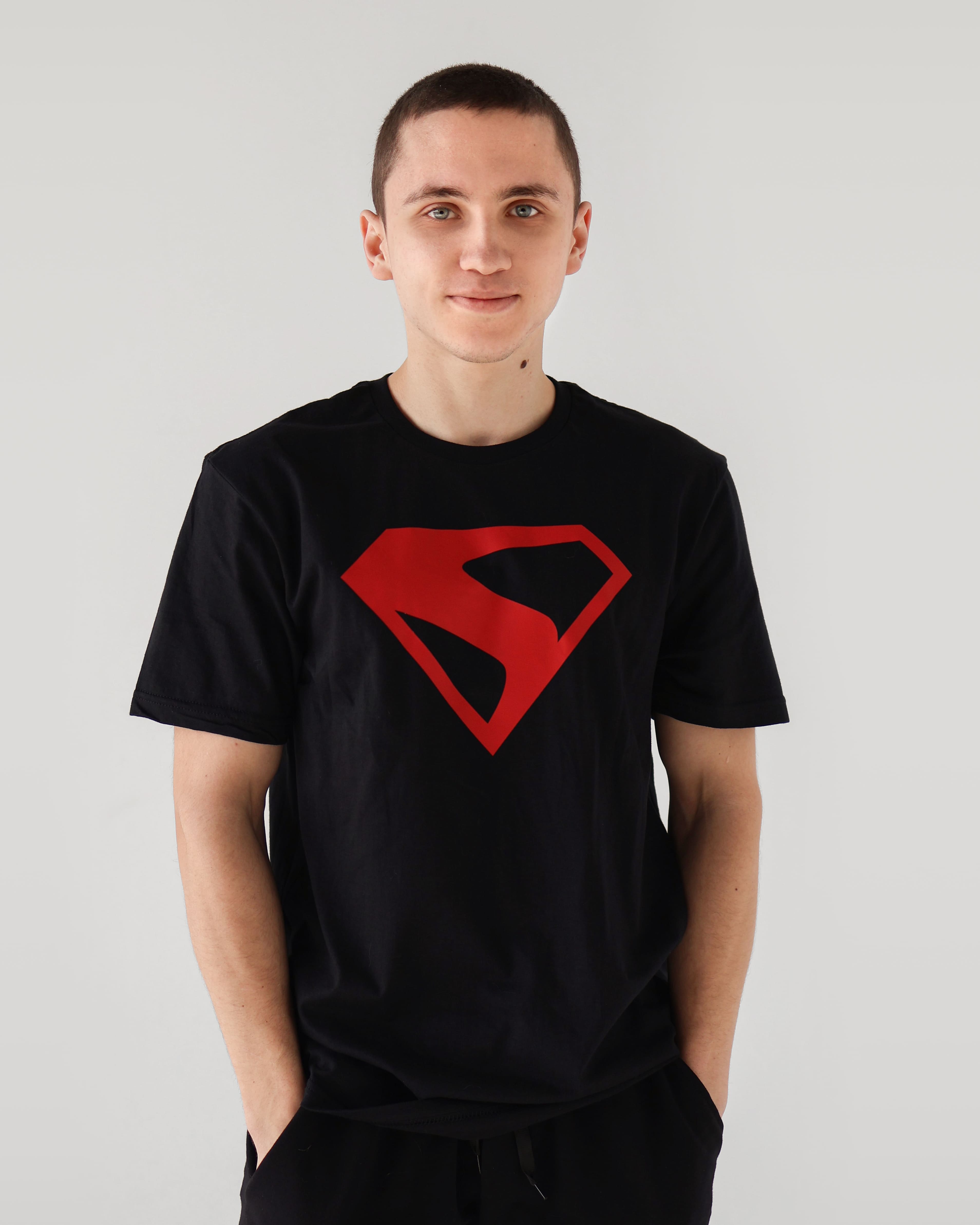 Монтажник компанії Супер Стелі Фото монтажника компанії Супер Стелі